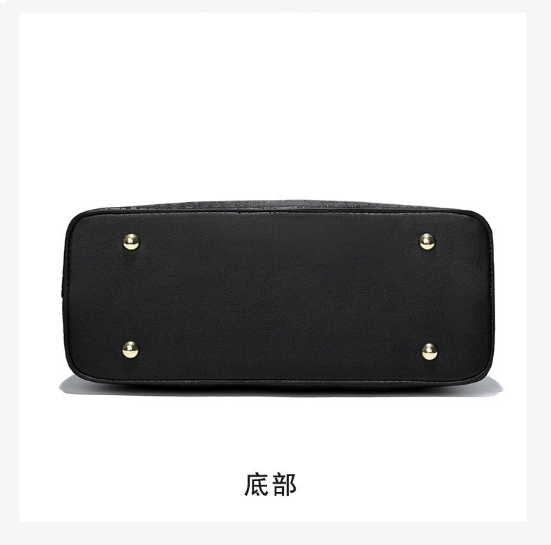 Black Branded Purse 671