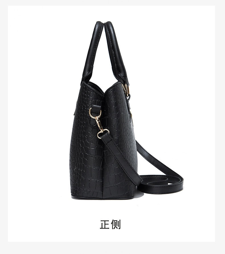 Black Branded Purse 671