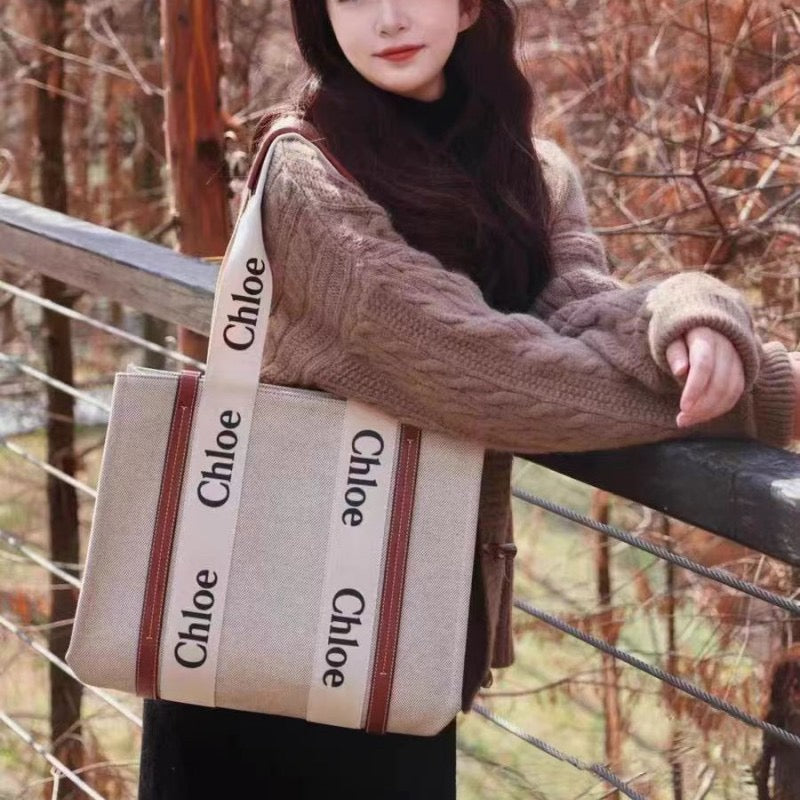 The Latest Chloé Handbags – Iconic Style | 2675