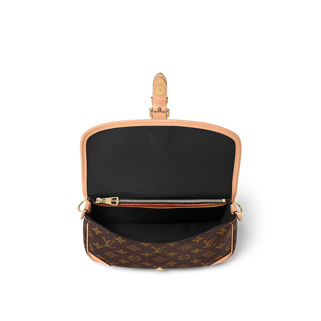 Louis Vuitton Premium Leather bag 201412